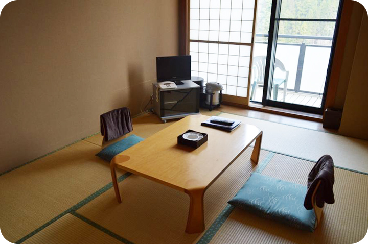 6畳間