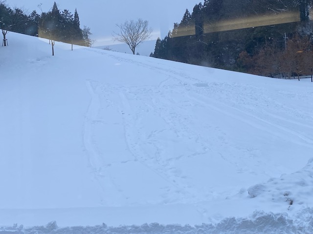 雪遊びのできる温泉？