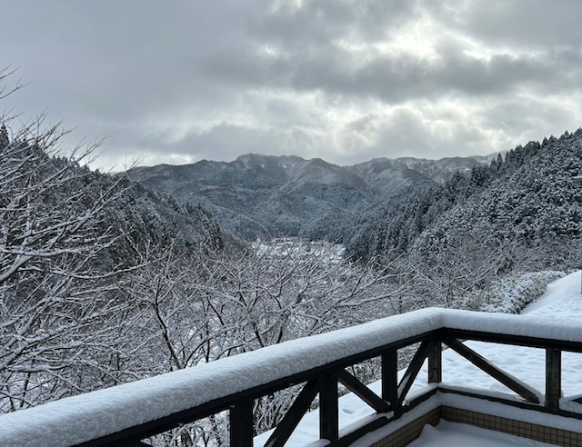 本日１５時のあやべ温泉です。